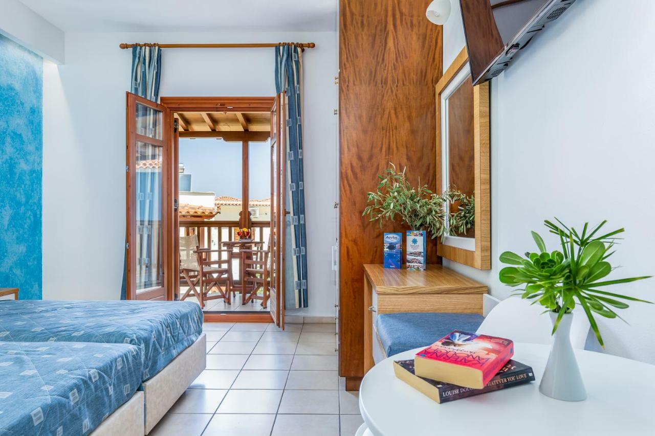Aeolos Hotel Bandar Skopelos Luaran gambar